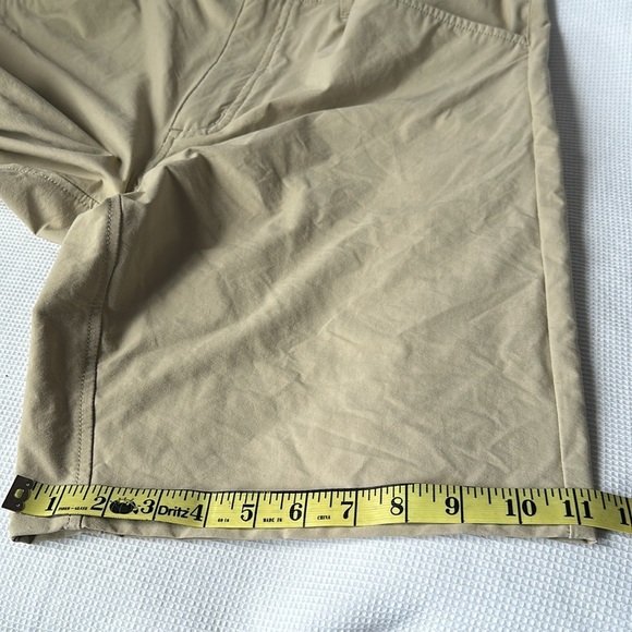 Patagonia Men’s Tan Hiking Shorts Size 34 - Picture 12 of 12